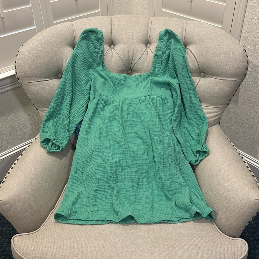 Mint green long sleeve dress